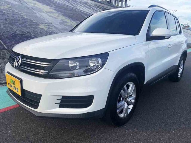 VOLKSWAGEN福斯 TIGUAN  第1張相片