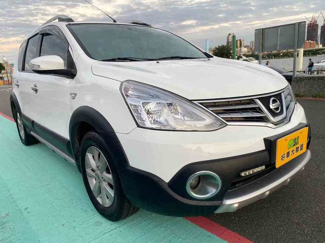 NISSAN日產 LIVINA  第3張相片