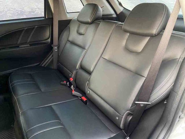 MITSUBISHI三菱 COLT PLUS  第13張相片