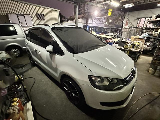 VOLKSWAGEN福斯 SHARAN  第3張相片