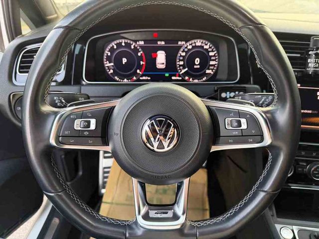 VOLKSWAGEN福斯 GOLF VARIANT  第4張相片