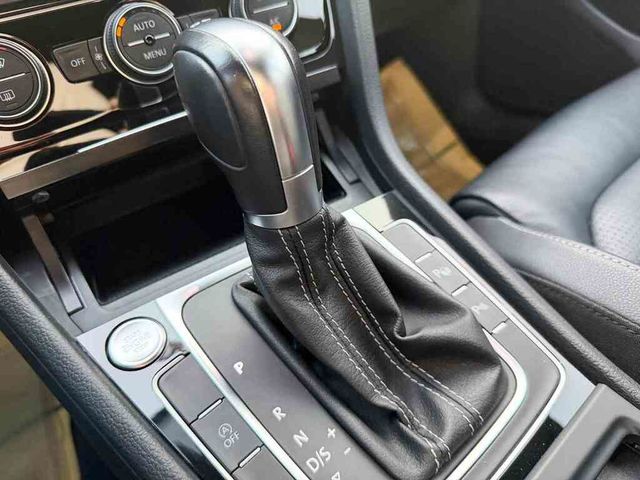 VOLKSWAGEN福斯 GOLF VARIANT  第11張相片