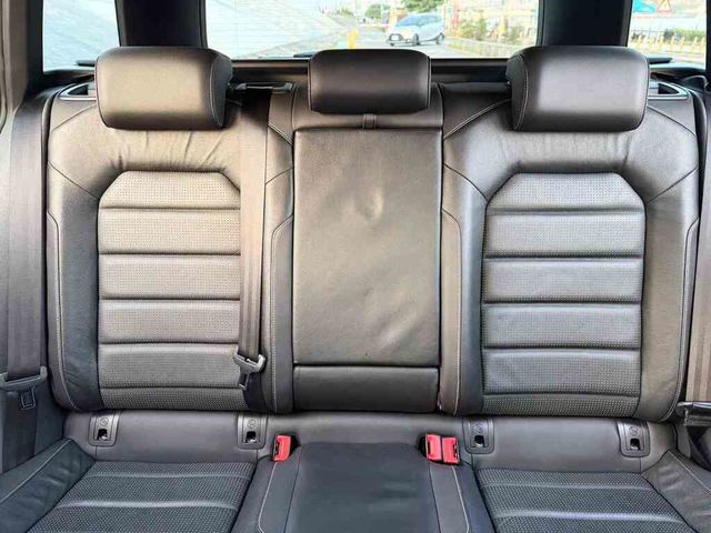 VOLKSWAGEN福斯 GOLF VARIANT  第14張相片