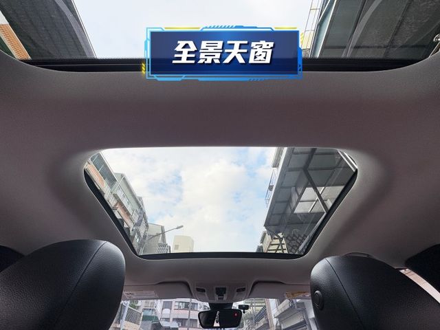 ★GLA250才有力才好開+升級大螢幕安卓影音~4WD.全景天窗.換檔撥片.電尾門.盲點.I-KEY.原鈑件認證車★  第14張相片