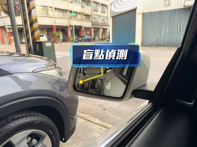 ★GLA250才有力才好開+升級大螢幕安卓影音~4WD.全景天窗.換檔撥片.電尾門.盲點.I-KEY.原鈑件認證車★  第17張相片