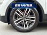 ★稀有4WD版~僅跑4萬多KM/便宜新車約80萬，IKEY.環景.電尾門.自動停車.LV2.雙電動椅★  第20張縮圖