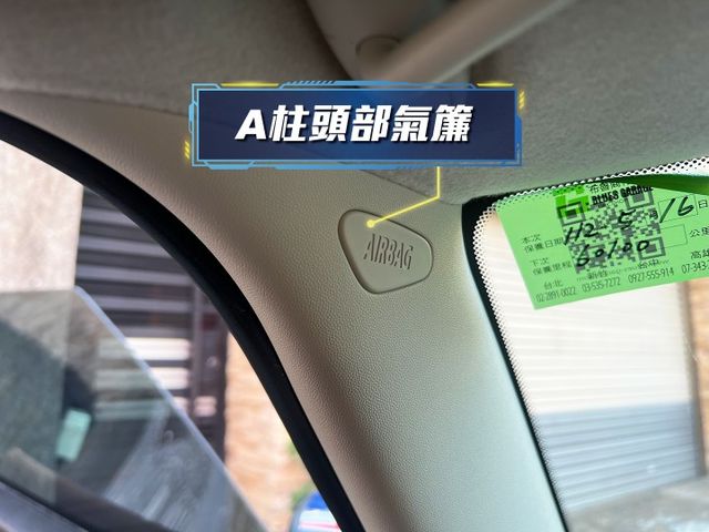 ★僅跑5萬多公里超美三門小迷你，雙色、ikey、國旗後鏡，超美內裝外觀~錯過您一定會後悔★  第16張相片