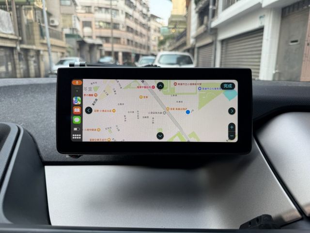 ★秒殺價~BMW i3 REX增程版+升級環景/CARPLAY，僅跑4萬，另附旅充及轉接頭，原鈑件，滿電續航300公里★  第12張相片