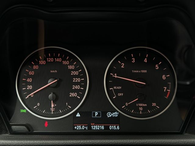 ★秒殺價~BMW 218i 原鈑件認證車，IKEY.定速.雙電動椅.LED頭燈.倒車顯影.電子手煞車，比較後就知多便宜★  第8張相片