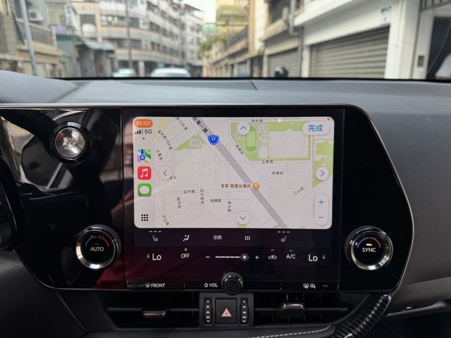 ★全新改款高階豪華版有雙電動椅/電尾門~原鈑件認證車，IKEY.盲點.ACC.車道維持.CARPLAY，原廠保固中★  第14張相片