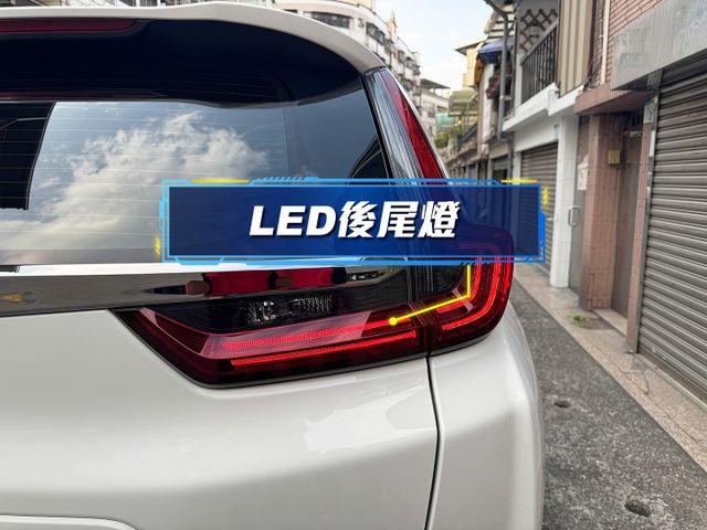 ★小改款5.5代VTIS~低里程最美白色，選配原廠五年不限里程延長保固/電子後視鏡/盲點偵測，原鈑件認證車有認證才安心★  第16張相片