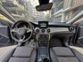 ★超美總代理GLA180+升級CARPLAY~內裝外觀媲美新車，IKEY.電尾門.電動椅.換檔撥片.HID，認證車原鈑★  第5張縮圖