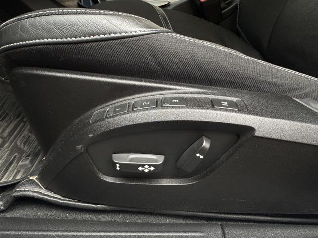 ★秒殺價超級美車1.5渦輪安全運動版~僅跑9萬，ACC.車道偏移.盲點.導航.倒車顯影.記憶電動椅.LED，認證車原鈑★  第6張相片