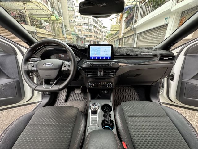 ★頂級ST-LINE才有原廠大包/ACC/車道維持/LED/跑車座椅/B＆O音響/盲點/HUD~全原廠保養紀錄，原鈑件★  第5張相片