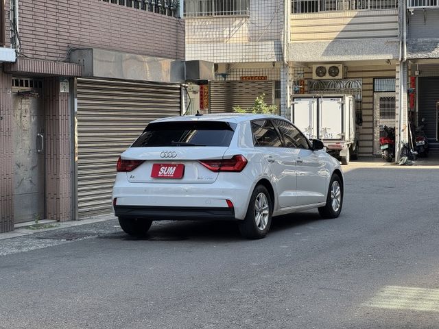 ★秒殺價一手女用車~1.0渦輪省油省稅大動能，僅跑6萬多，ACC.AEB.防滑.CARPLAY導航，認證車原鈑件可全貸★  第2張相片