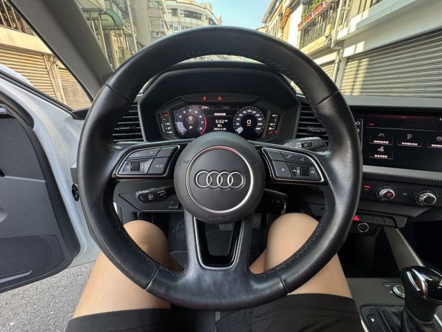 ★秒殺價一手女用車~1.0渦輪省油省稅大動能，僅跑6萬多，ACC.AEB.防滑.CARPLAY導航，認證車原鈑件可全貸★  第7張相片