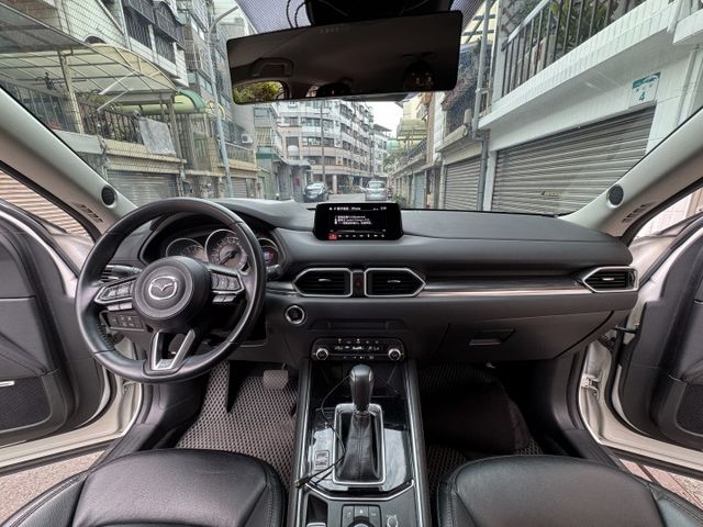 稀有BOSE旗艦經典版新車119.9萬~環景.ACC.車道維持.IKEY.HUD.電動椅.盲點.LED.電尾門，原鈑件  第5張相片