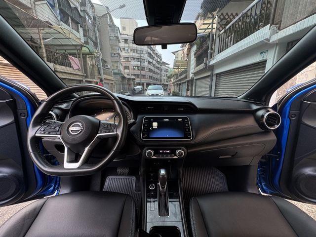 ★超美廣告色旗艦版~僅跑1.7萬，環景影像.ACC.盲點.IKEY.CARPLAY導航.LED，認證車原鈑件，原廠保固★  第5張相片