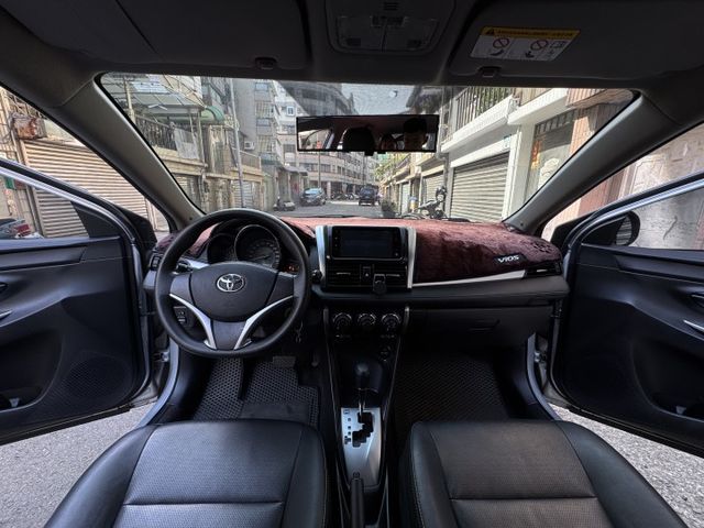 ★大特價僅跑9萬多公里~升級鋁圈/盲點偵測，認證車原鈑件，有認證才能比較安心，可全額貸款，省油省稅優質代步車★  第5張相片
