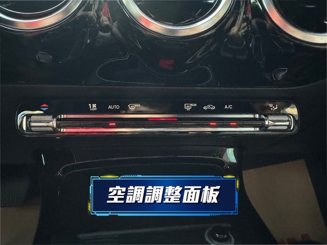 ★特價全新改款19年式新車頭~僅跑5萬多，認證車原鈑件，IKEY.CARPLAY導航.倒車顯影.電動椅.LED，可全貸★  第16張相片