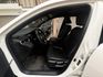 ★豪華版+升級影音全配~僅跑五萬，IKEY.ACC.車道維持.導航.CARPLAY.倒車顯影，認證原鈑可全貸，原廠保固★  第3張縮圖