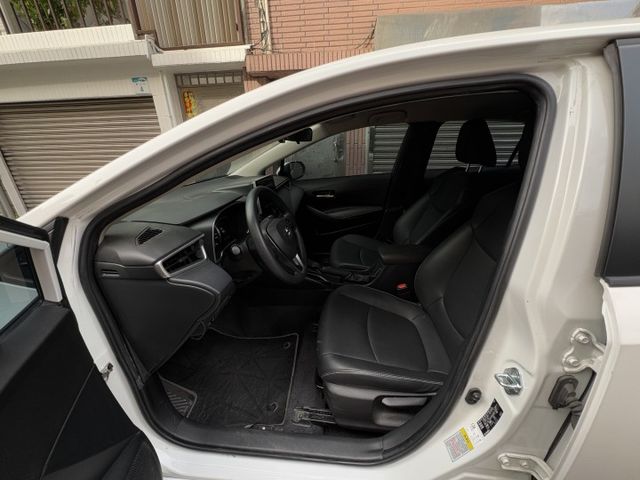 ★大特價僅跑3萬多~認證車原鈑件，原廠保固中，本月購車送影音全配，ACC.車道維持.AEB.9氣囊.自動遠光燈，可全貸★  第3張相片