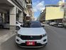 ★年底車1.5渦輪高規DESIGN版~原廠保固中，IKEY.LV2.電尾門.盲點.導航.LED.自動停車，認證車原鈑件★  第18張縮圖