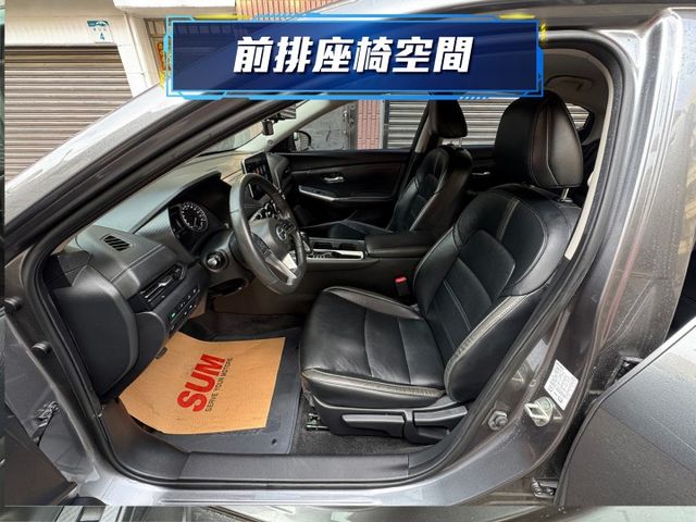 ★年底車21年式尊爵智駕版~遠端遙控.環景影像.LV2.盲點.CARPLAY.LED頭燈，認證車原鈑件，可全額貸款★  第3張相片