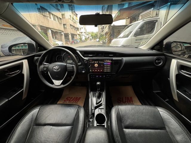 ★特價升級影音全配/LED尾燈~IKEY.導航.CARPLAY.倒車顯影.電視.恆溫.防滑.定速.日行燈，認證車可全貸★  第5張相片