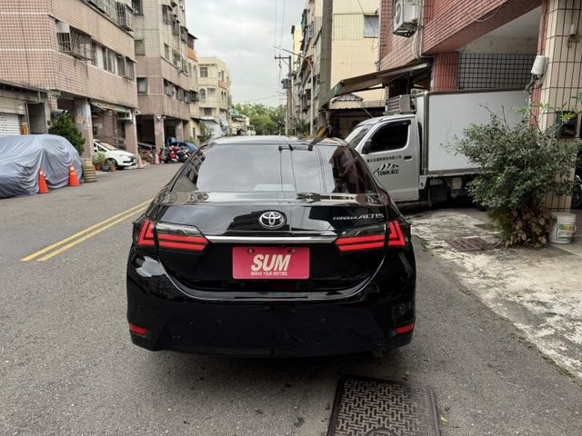 ★特價升級影音全配/LED尾燈~IKEY.導航.CARPLAY.倒車顯影.電視.恆溫.防滑.定速.日行燈，認證車可全貸★  第17張相片