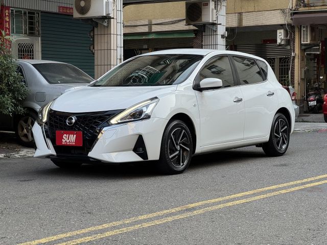 ★全台最低價~運動J版，最美白色系，認證車原鈑件，IKEY.定速.LED頭燈.CARPALY導航.盲點，原廠保養紀錄★  第1張相片