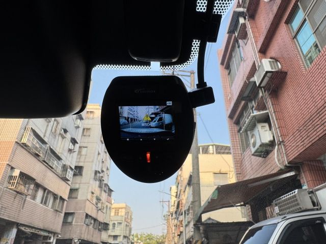 ★旗艦版+升級10萬精裝特仕~IKEY.環景.LV2.電尾.導航.側踏.盲點，低里程原鈑件，原廠紀錄，年底車20領牌★  第11張相片