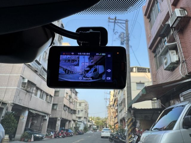 ★1.4渦輪CL版~省油省稅大動能，IKEY.ACC.AEB.LED頭燈.CARPLAY導航.倒車顯影，認證車原鈑件★  第5張相片