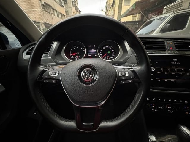 ★1.4渦輪高規CL版~僅跑7萬多，原廠保養紀錄，認證車原鈑件，IKEY.定速.電尾門.LED.電動椅.CARPLAY★  第7張相片