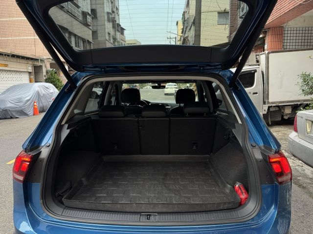 ★1.4渦輪高規CL版~僅跑7萬多，原廠保養紀錄，認證車原鈑件，IKEY.定速.電尾門.LED.電動椅.CARPLAY★  第13張相片