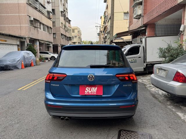 ★1.4渦輪高規CL版~僅跑7萬多，原廠保養紀錄，認證車原鈑件，IKEY.定速.電尾門.LED.電動椅.CARPLAY★  第15張相片