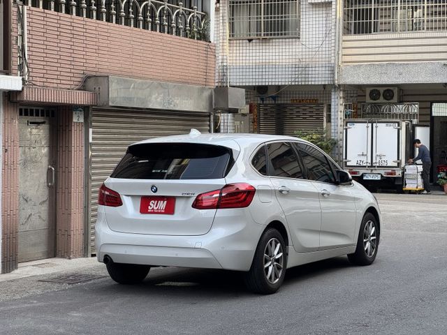 ★秒殺特價中~認證車原鈑件，IKEY.電尾門.LED頭燈.防滑系統.倒車顯影.電子手煞車，可全額貸款，比較後就知多便宜★  第2張相片