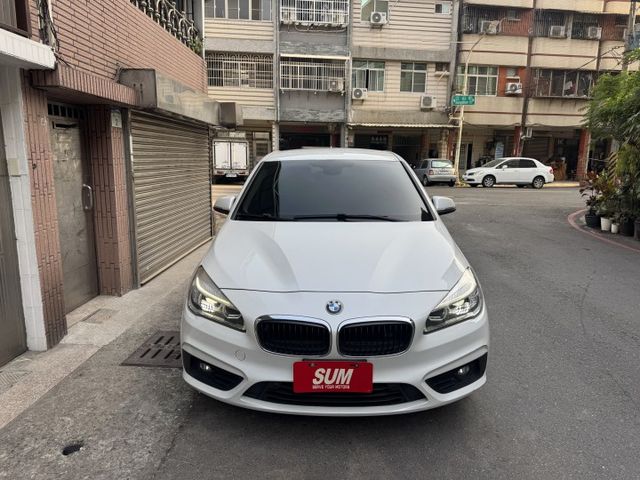 ★秒殺特價中~認證車原鈑件，IKEY.電尾門.LED頭燈.防滑系統.倒車顯影.電子手煞車，可全額貸款，比較後就知多便宜★  第3張相片