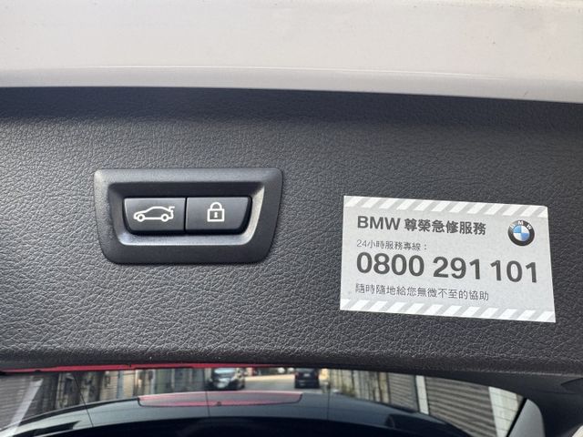 ★秒殺特價中~認證車原鈑件，IKEY.電尾門.LED頭燈.防滑系統.倒車顯影.電子手煞車，可全額貸款，比較後就知多便宜★  第10張相片