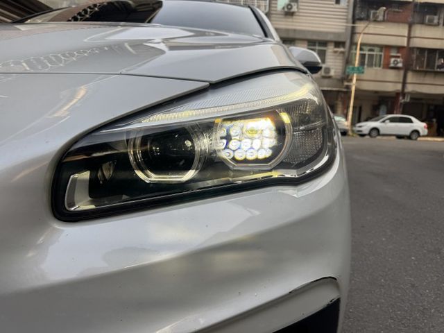 ★秒殺特價中~認證車原鈑件，IKEY.電尾門.LED頭燈.防滑系統.倒車顯影.電子手煞車，可全額貸款，比較後就知多便宜★  第20張相片