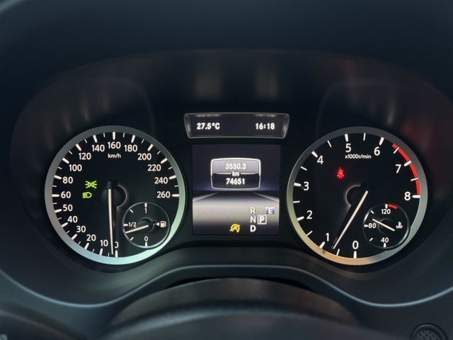 ★末代Q30 1.6渦輪頂級風尚版~低里程認證車原鈑，IKEY.環景.ACC.AEB.盲點.雙電動椅.車道偏移，可全貸★  第12張相片