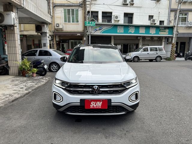 ★超美低里程1.5渦輪高規SD版+選配雙色套件/電子後視鏡~僅跑2萬，IKEY.盲點.LV2.電尾.記憶電動椅，原鈑件★  第17張相片