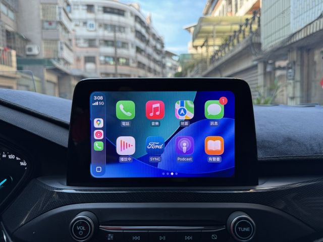 ★LOMMEL賽道版~認證車原鈑件，原廠大包.德制18吋鋁圈.智能LED頭燈.LV2.B&O音響.電動椅.盲點，可全貸★  第16張相片