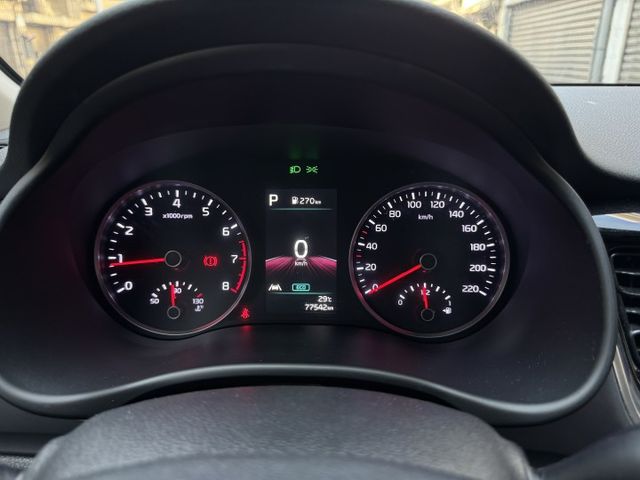 ★1.0渦輪油電高規驚艷版~挑戰全台最低價，IKEY.雙色套件.LV2.盲點.CARPLAY，認證車原鈑件，原廠保固中★  第6張相片