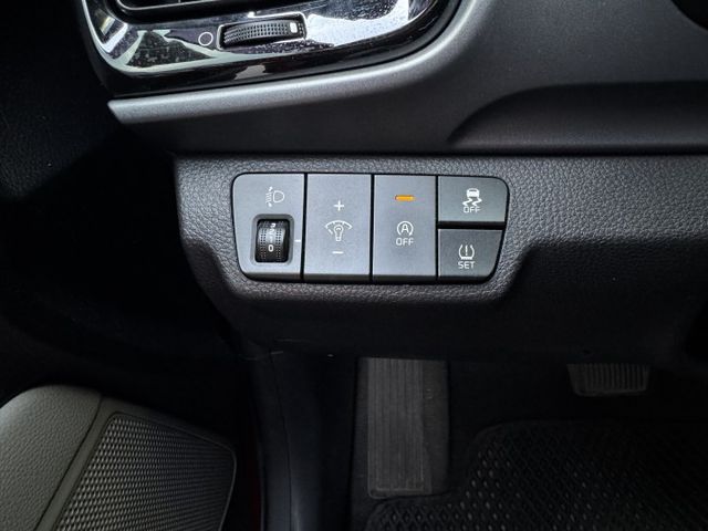 ★1.0渦輪油電高規驚艷版~挑戰全台最低價，IKEY.雙色套件.LV2.盲點.CARPLAY，認證車原鈑件，原廠保固中★  第13張相片