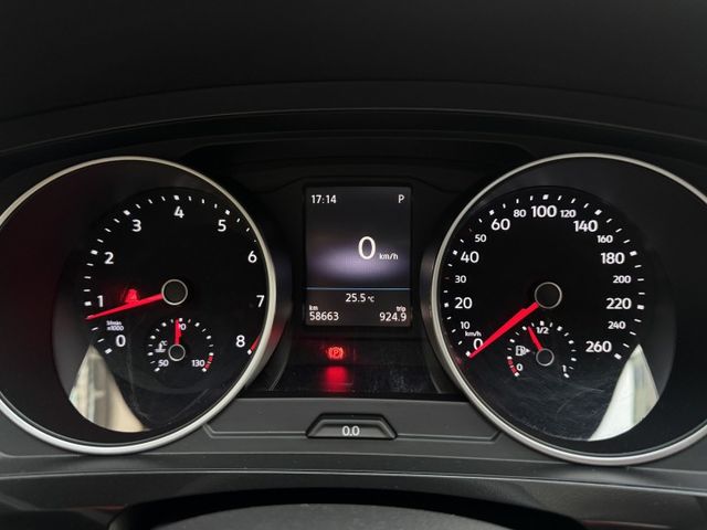 ★1.4渦輪高規CL版+升級盲點/電子後視鏡/HUD~僅跑5萬多，IKEY.電尾門.LED.CARPLAY，認證車原鈑★  第7張相片