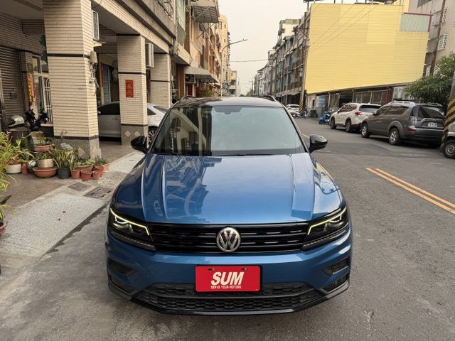 ★1.4渦輪高規CL版+升級盲點/電子後視鏡/HUD~僅跑5萬多，IKEY.電尾門.LED.CARPLAY，認證車原鈑★  第8張相片