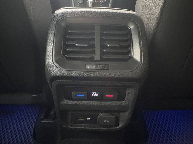 ★1.4渦輪高規CL版+升級盲點/電子後視鏡/HUD~僅跑5萬多，IKEY.電尾門.LED.CARPLAY，認證車原鈑★  第12張相片