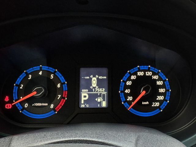 ★最頂輕鬆版+升級精裝影音/電子後視鏡~僅跑1.7萬，IKEY.電動尾門.導航.防滑.倒車顯影.CARPLAY，原鈑件★  第5張相片