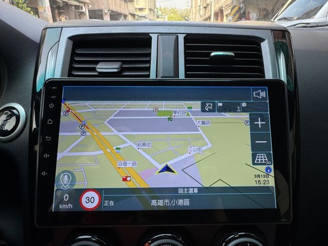 ★最頂輕鬆版+升級精裝影音/電子後視鏡~僅跑1.7萬，IKEY.電動尾門.導航.防滑.倒車顯影.CARPLAY，原鈑件★  第15張相片
